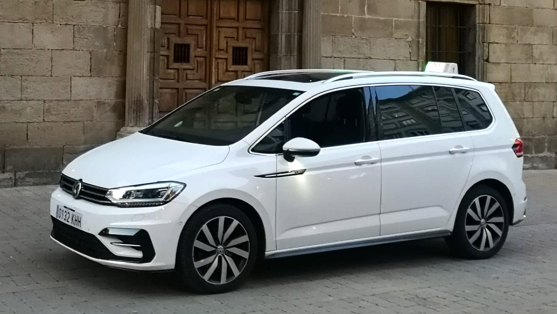 Taxi Zarautz para empresas